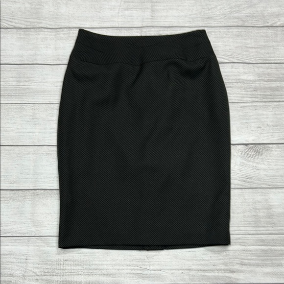 Classic Black White dots Pencil Skirt - Picture 1 of 4